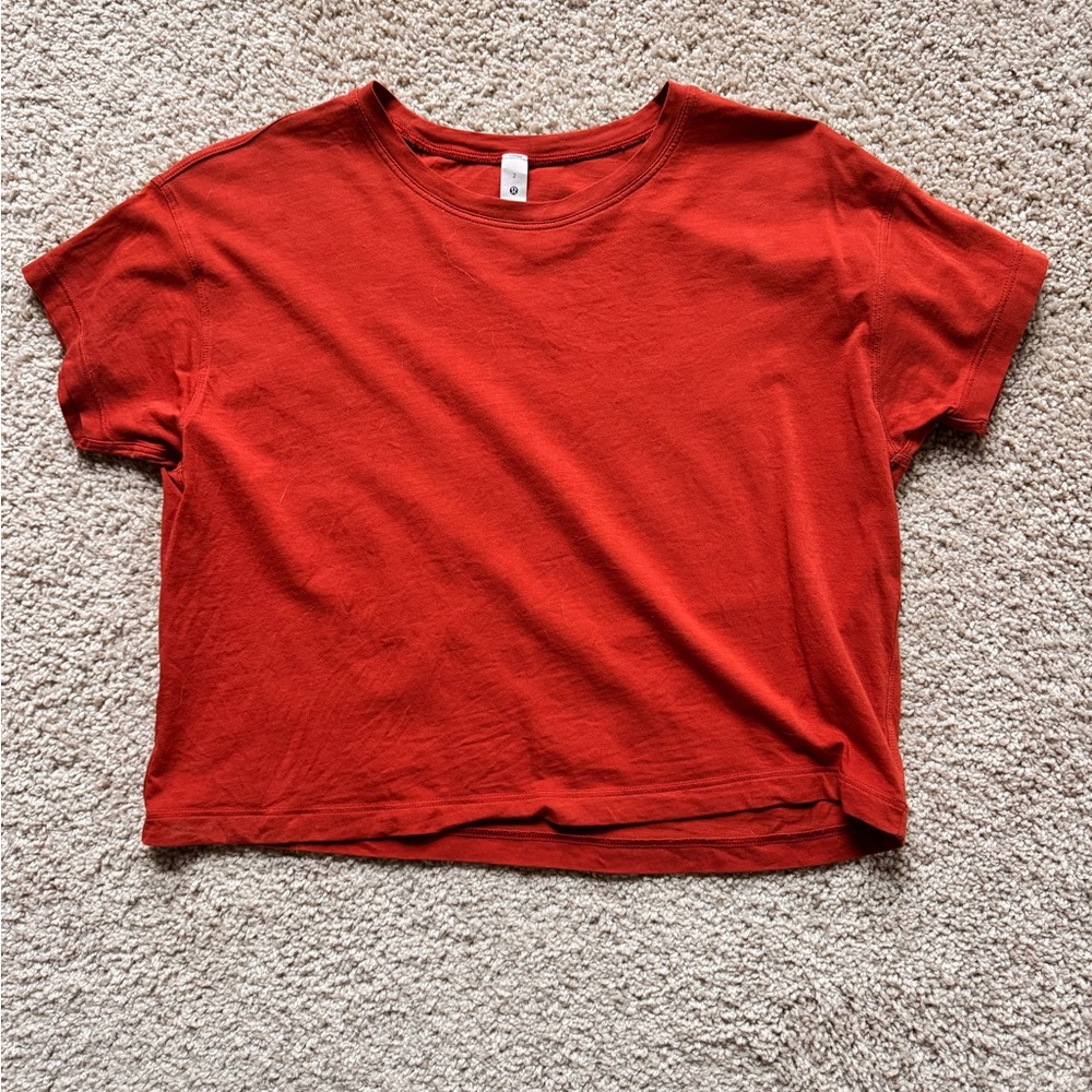 lululemon athletica Vibrant Red Crop Top